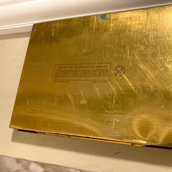 Liggett and Myers Chesterfield 50 cigarette tin. In collectors condition - Picture 4 of 8